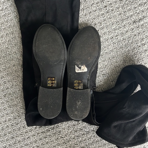 Aldo Thigh-high Suede Boots - Picture 3 of 3